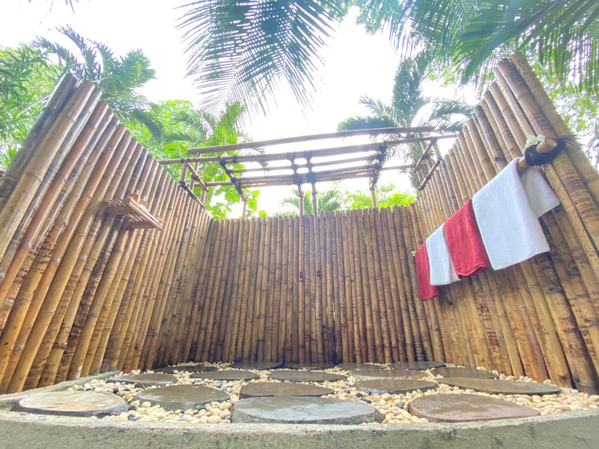 3Will Bunaken Dive Resort Exterior foto