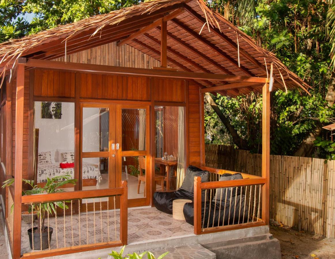 3Will Bunaken Dive Resort Exterior foto